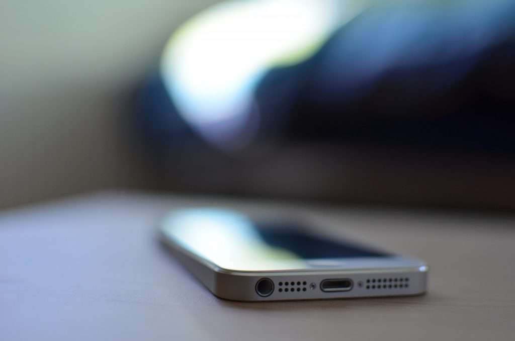 Desconéctate del Móvil: 5 Trucos Inesperados para Vacaciones 2 desconectate del movil 5 trucos inesperados para vacaciones