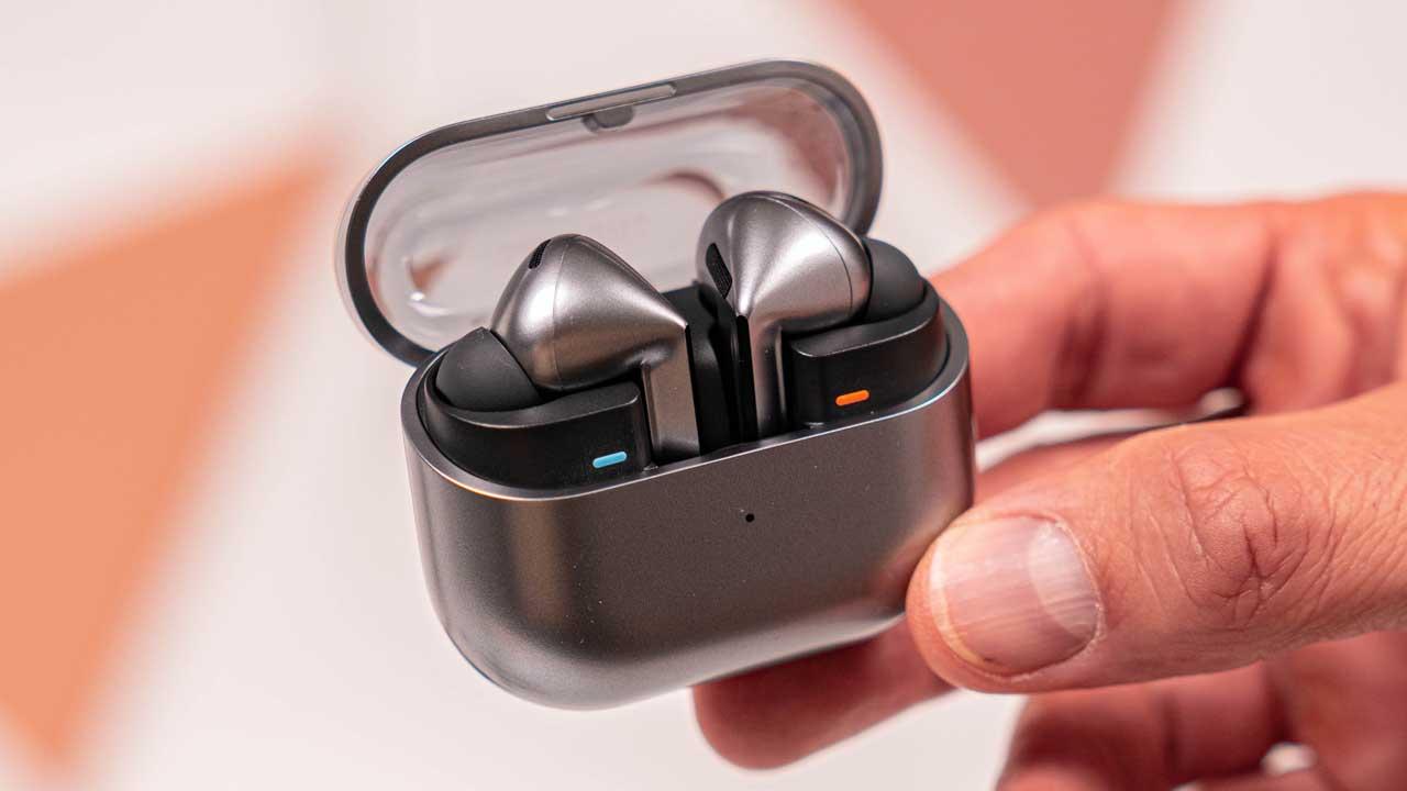 galaxy buds 4 los primeros auriculares con camaras