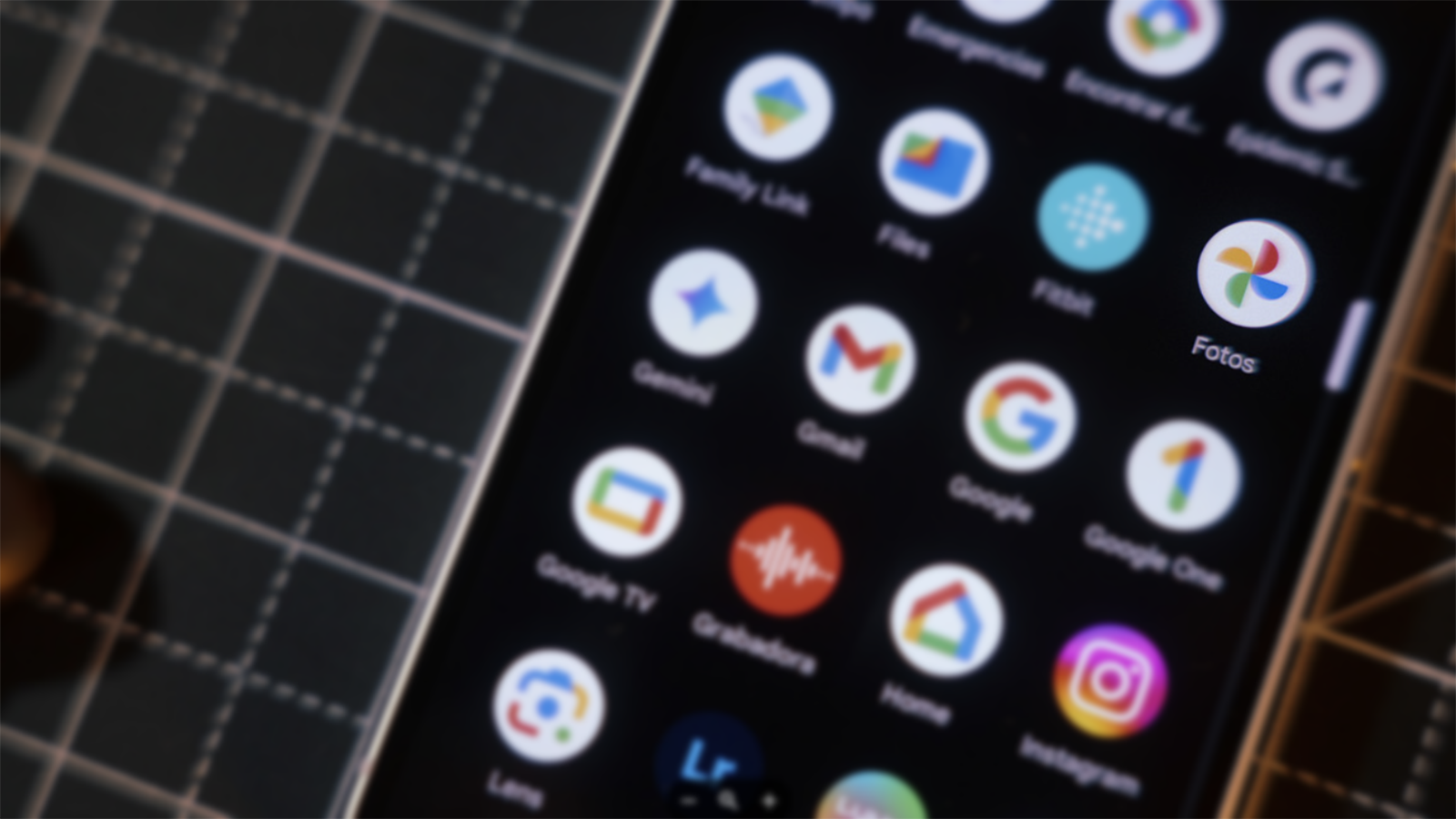 GOOGLE FOTOS se COPIA de TINDER: ¡Descubre su nuevo truco! 2 google fotos se copia de tinder descubre su nuevo truco