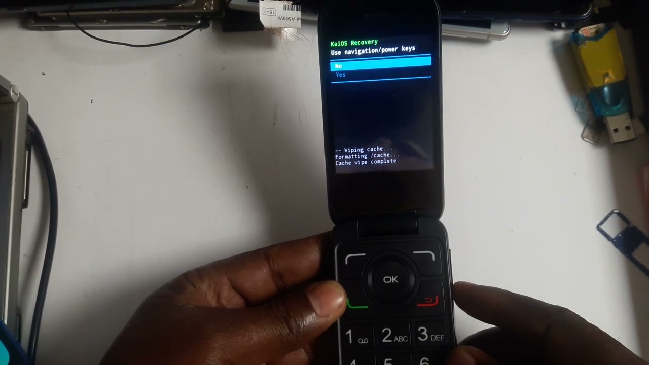 Hard Reset Alcatel Go Flip 3: Elimina tu cuenta de Google