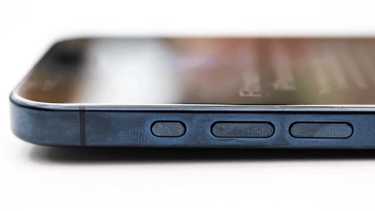 iphone 15 titanio por que se decolora y es culpa de apple