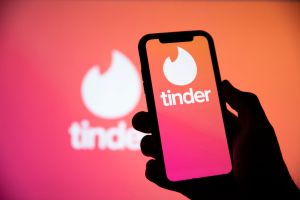 Matches en Tinder: 5 TRUCOS INFALIBLES que Sorprenden 2 matches en tinder 5 trucos infalibles que sorprenden
