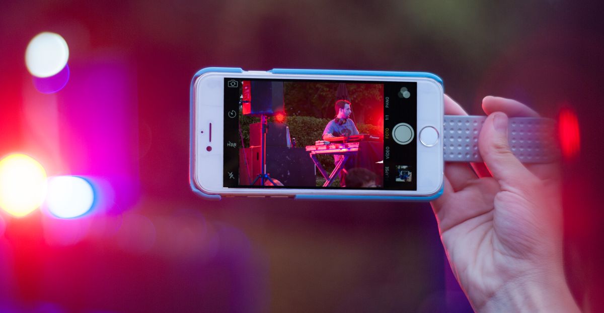 MOBILES que GRABAN CONCIERTOS como un PROFESIONAL 2 mobiles que graban conciertos como un profesional