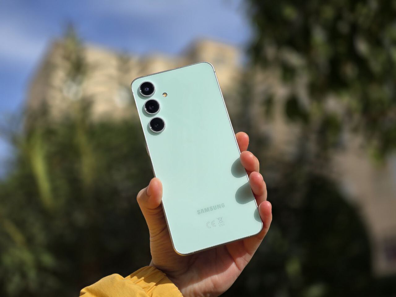 Opiniones Reveladoras del Samsung S24 FE que Te Sorprenderán 2 opiniones reveladoras del samsung s24 fe que te sorprenderan