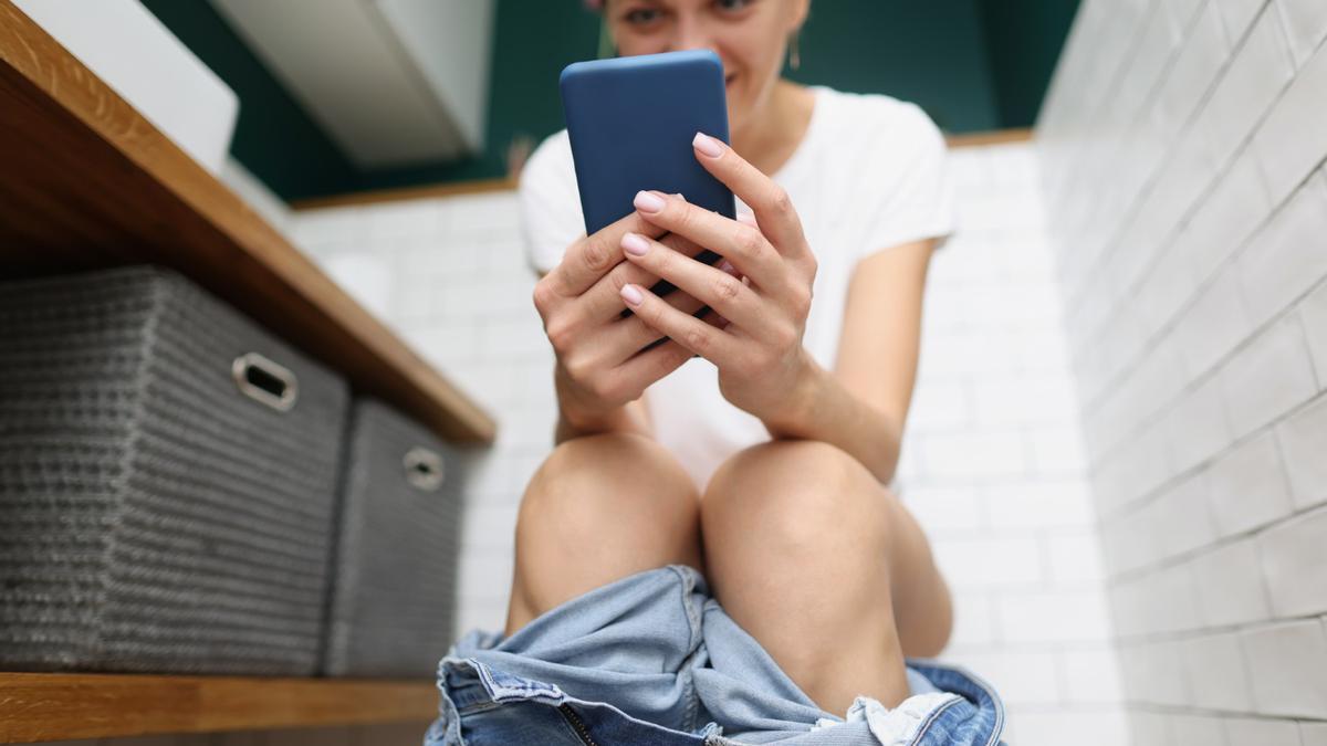 Por qué NO Deberías Usar el Teléfono ¡Descúbrelo Aquí! 2 por que no deberias usar el telefono descubrelo aqui