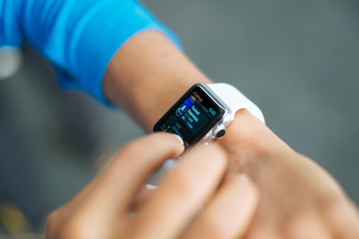 RELOJES INTELIGENTES Descubre si el NFC es IMPRESCINDIBLE 2 relojes inteligentes descubre si el nfc es imprescindible