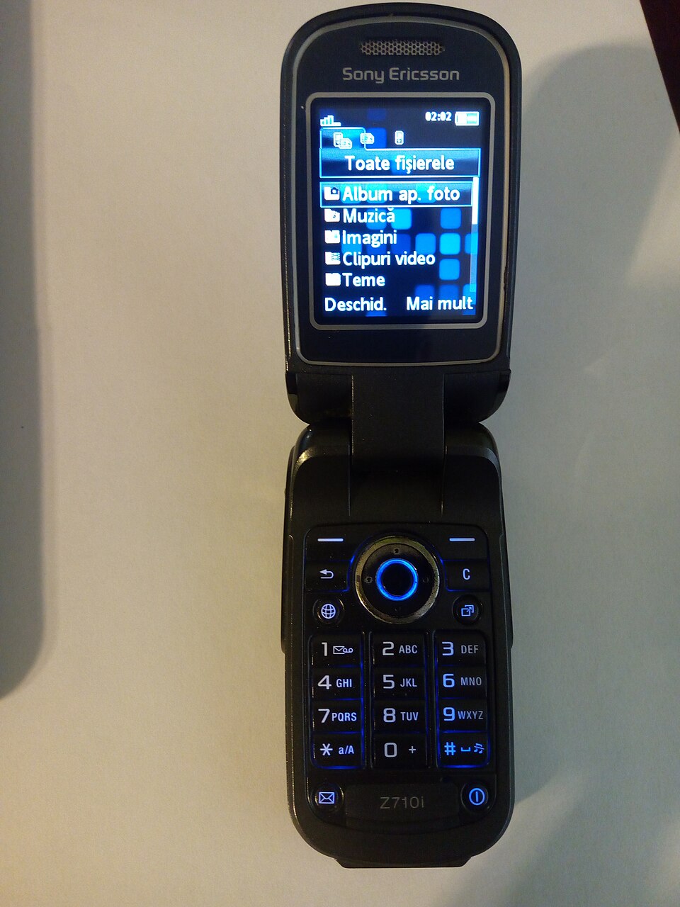 sony ericsson z710 descubre sus sorprendentes funciones