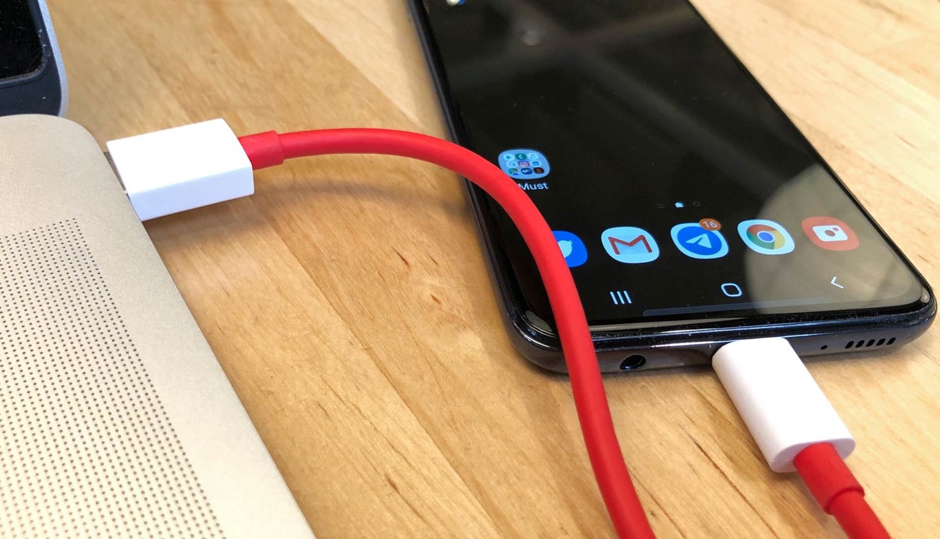 Transfiere Datos entre Móviles por Cable: ¡Descubre Cómo! 2 transfiere datos entre moviles por cable descubre como